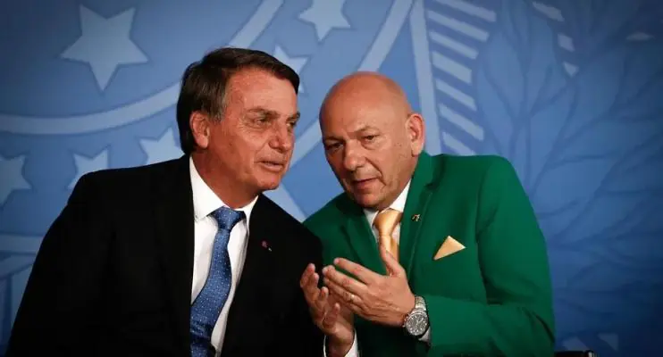 Um mês após ter conta desbloqueada, Luciano Hang faz generosa doação para campanha de Bolsonaro
