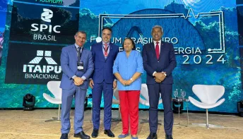 “Um terço da energia eólica gerada pelo Brasil é produzida na Bahia”, destaca Jerônimo diante de executivos do setor energético