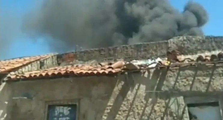 Vai dormir no inferno agora; diz filha de 15 após incendeia casa da mãe