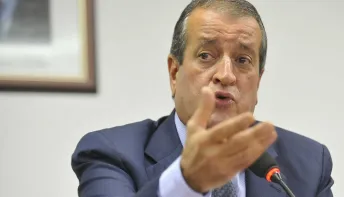 Valdemar se reúne com deputado que 'fez o L' e decide expulsá-lo do PL