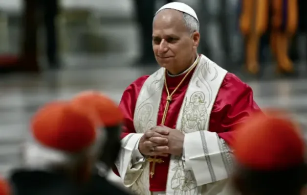 Vaticano responde a críticas de Trump contra o papa Leão XIV