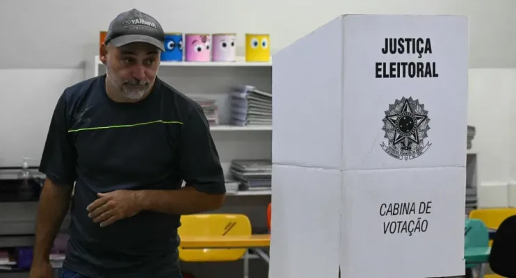 Veja como consultar se o seu local de votação para o 2º turno foi alterado