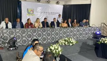 Veja o vídeo: Câmara e Paulo Fundão recebem elogios de autoridades por gratidão em sessão solene em São Mateus