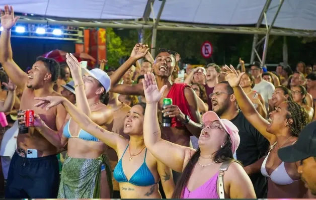 Verão 2026: fim de semana terá mais de 30 atrações musicais nas praias de Pontal do Ipiranga, Povoação e Regência