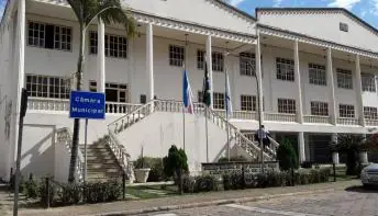 Vereador do ES é denunciado por suspeita de forçar jovem a beijá-lo