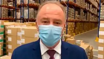 Vídeo: Governador do ES Renato Casagrande já está no centro de distribuição da vacina em São Paulo