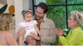 Viih Tube e Eliezer anunciam gravidez do segundo filho: 'Lua foi promovida à irmã mais velha'