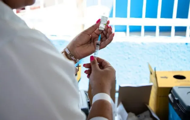 ​Vila Velha tem oito postos de vacinação durante o Outubro Rosa
