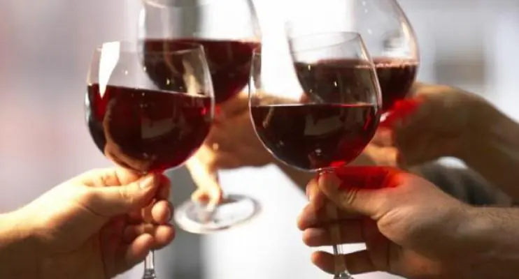Vinho pode ajudar na saúde sexual das mulheres