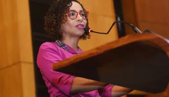 Violência contra jovens pauta discursos desta quarta