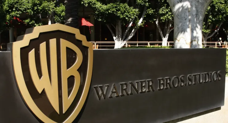 Warner Bros. Discovery pode comprar a Paramount para fusão de estúdios
