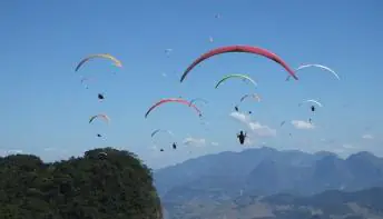 Campeonato Britânico e a Copa do Mundo de Parapente serão as atrações no município capixaba.