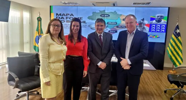 Casagrande e Cyntia Grillo se reúne com ministro do Desenvolvimento e Assistência Social em Brasília