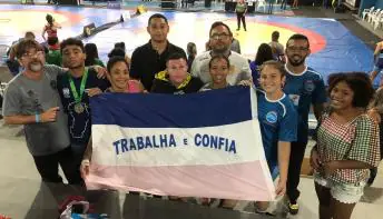 Lutadores capixabas de wrestling conquistam sete medalhas de ouro e prata