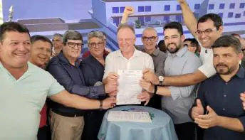 Casagrande inaugura obras e autoriza início de construção do Hospital do Câncer de Cachoeiro