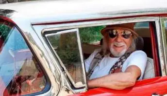 Zé Geraldo promete muita música e prosa em show voz e violão na Serra ES