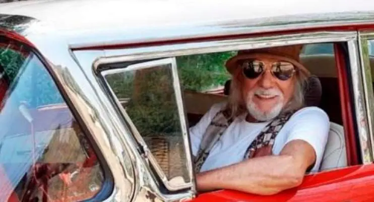 Zé Geraldo promete muita música e prosa em show voz e violão na Serra ES